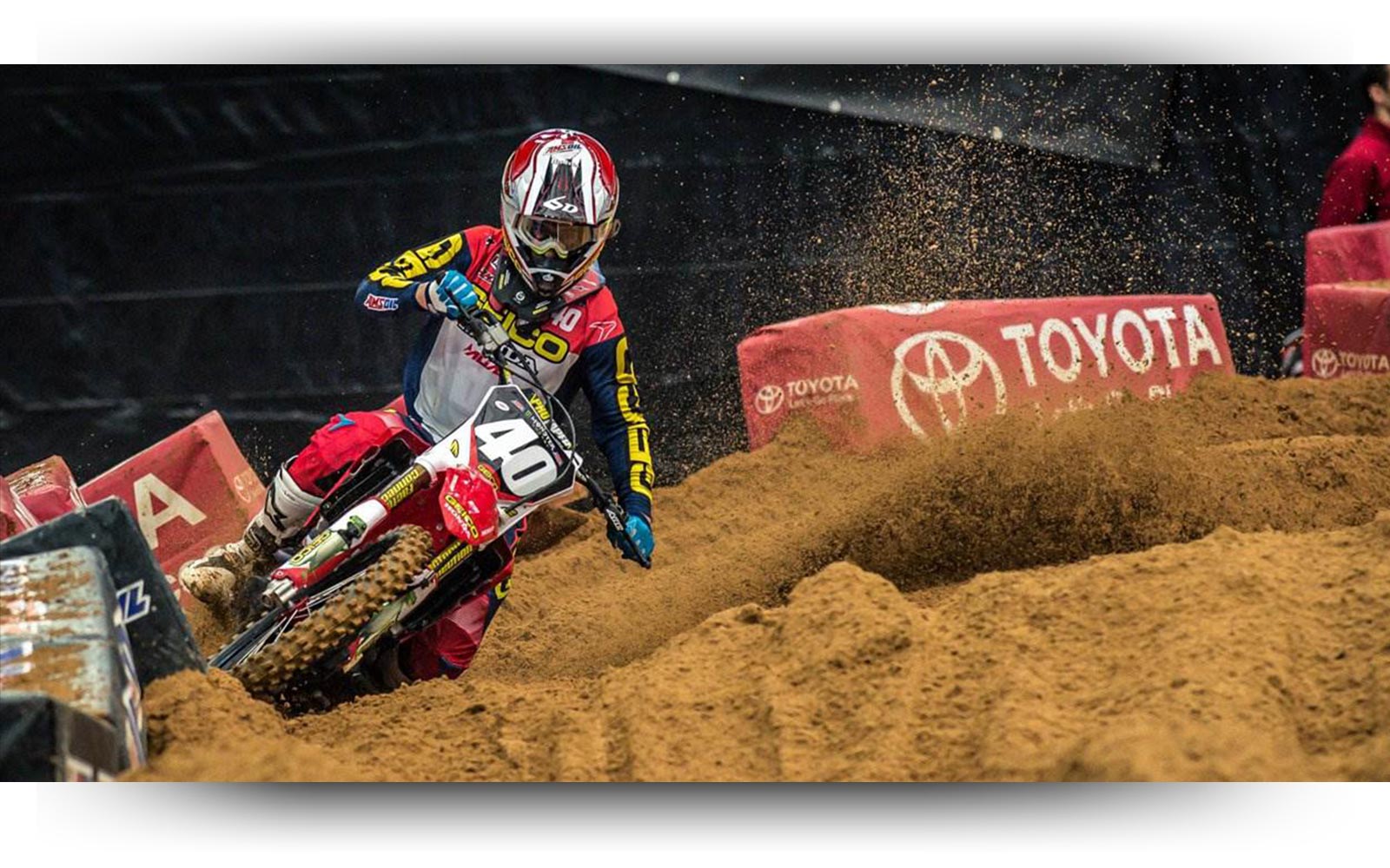 Sexton Secures 3rd in Houston