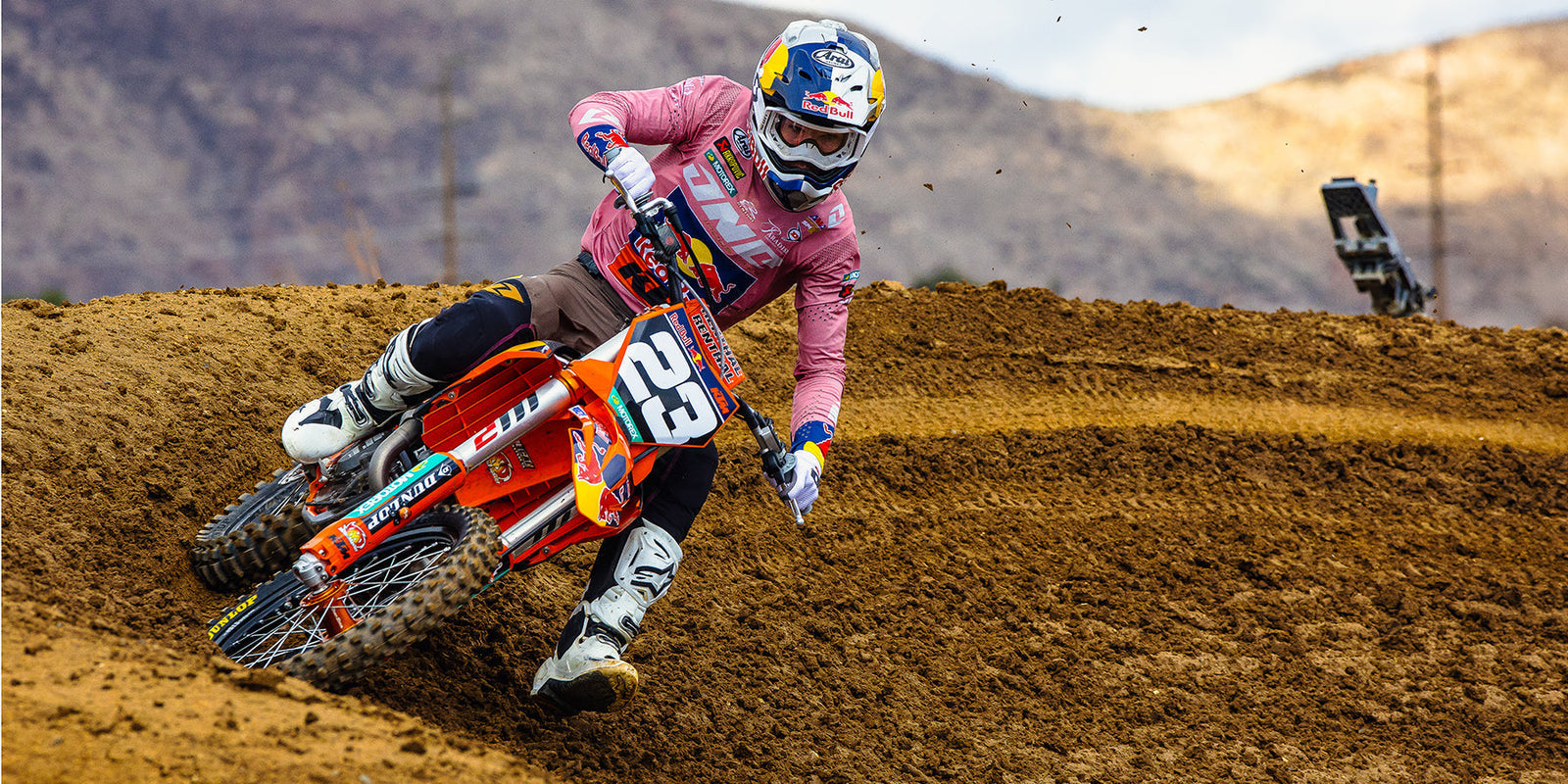 How to Correctly Fit Your Knee Brace for Motocross