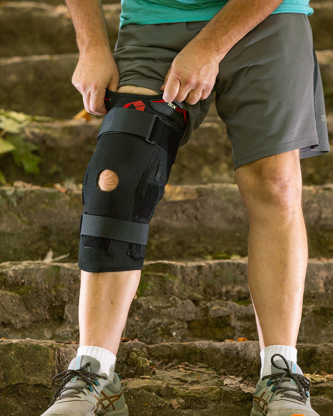 SX01 SM Knee Brace - Single - EVS Sports