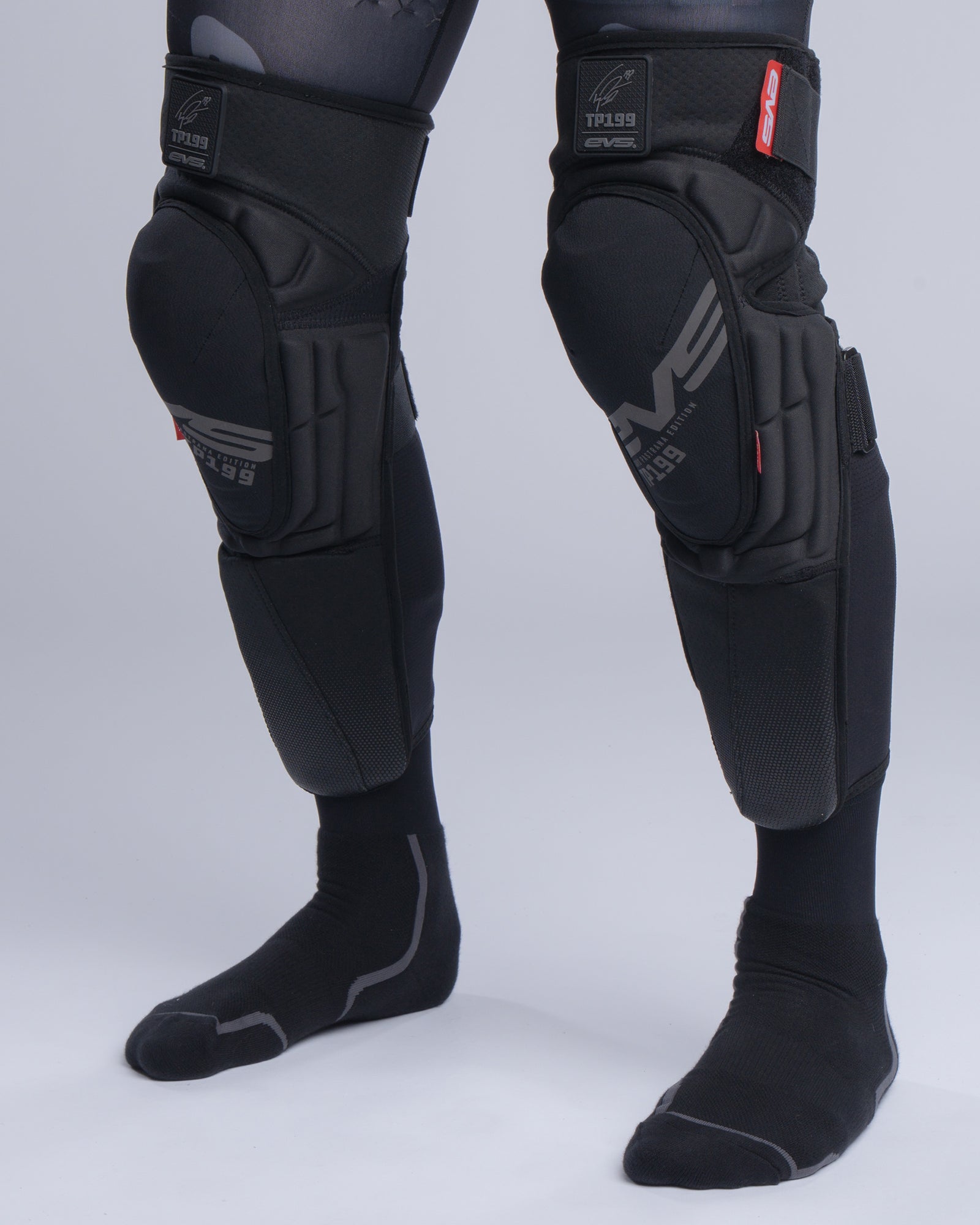 TP199 Blackout Knee Guard - EVS Sports