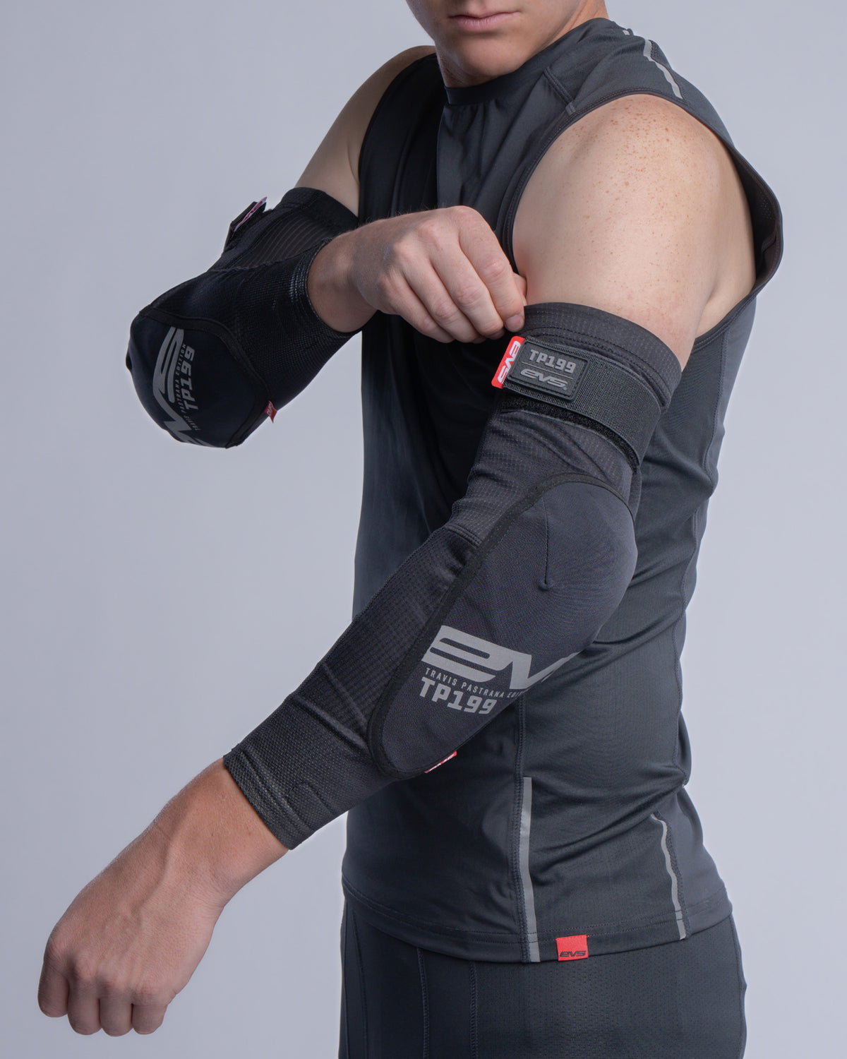 TP199 Elbow Blackout - EVS Sports