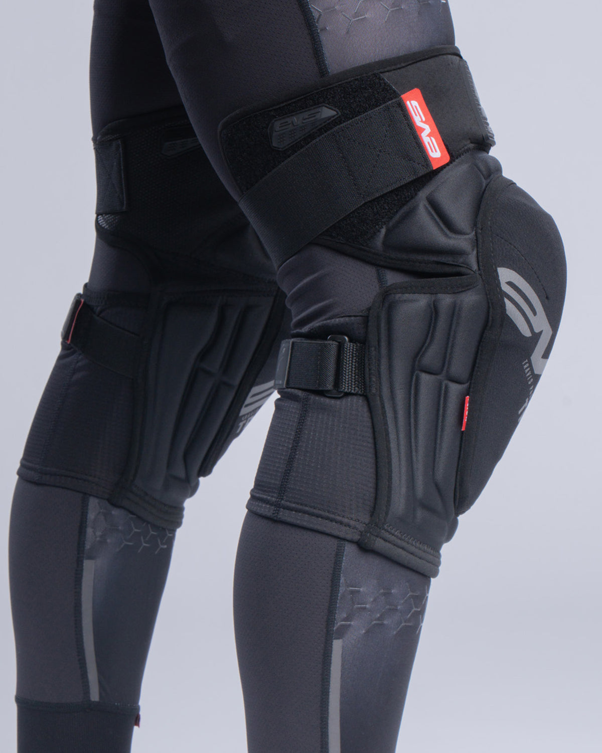 TP199 Lite Blackout - EVS Sports