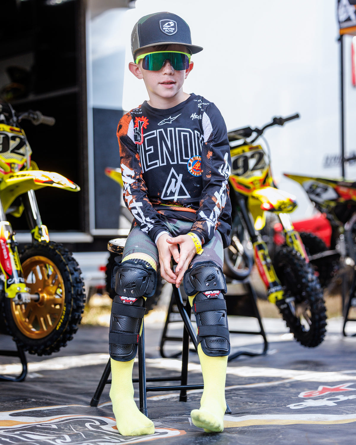 Youth Option Knee Guard - EVS Sports