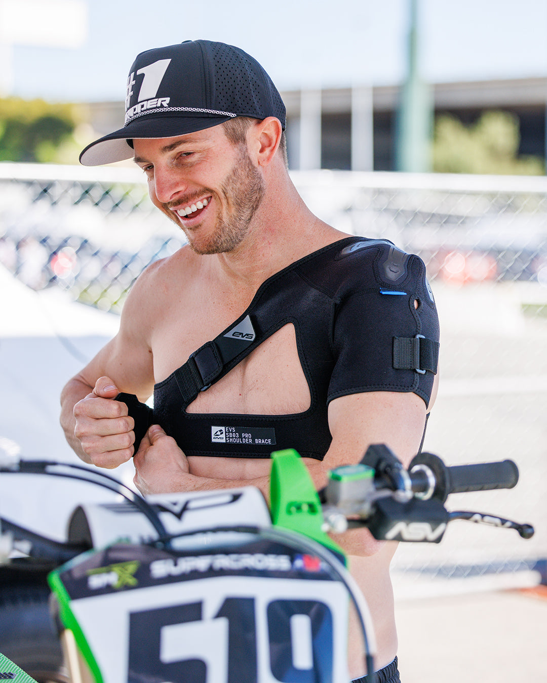 SB03 Pro Shoulder Support - EVS Sports