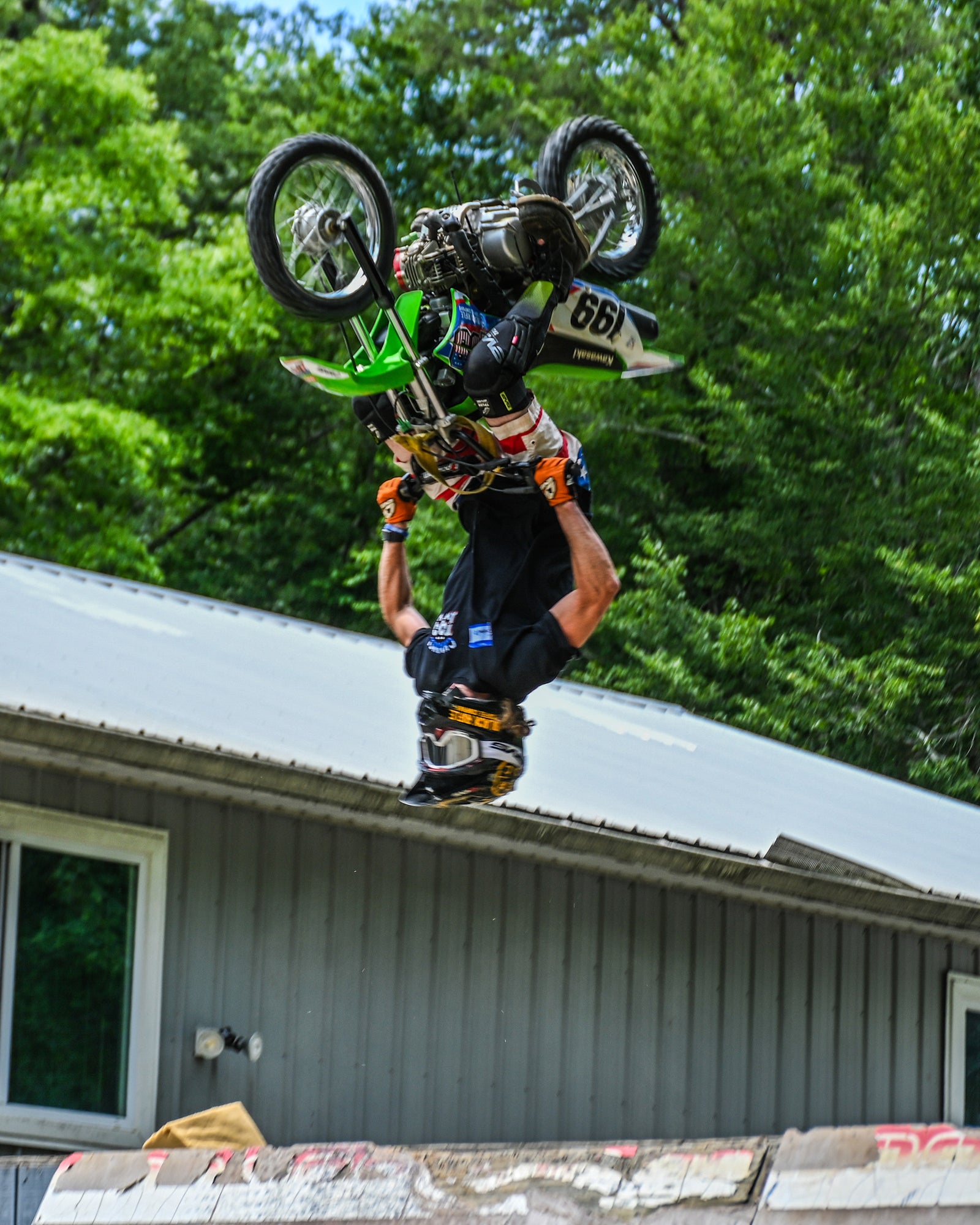 TP199 Knee Guard - EVS Sports