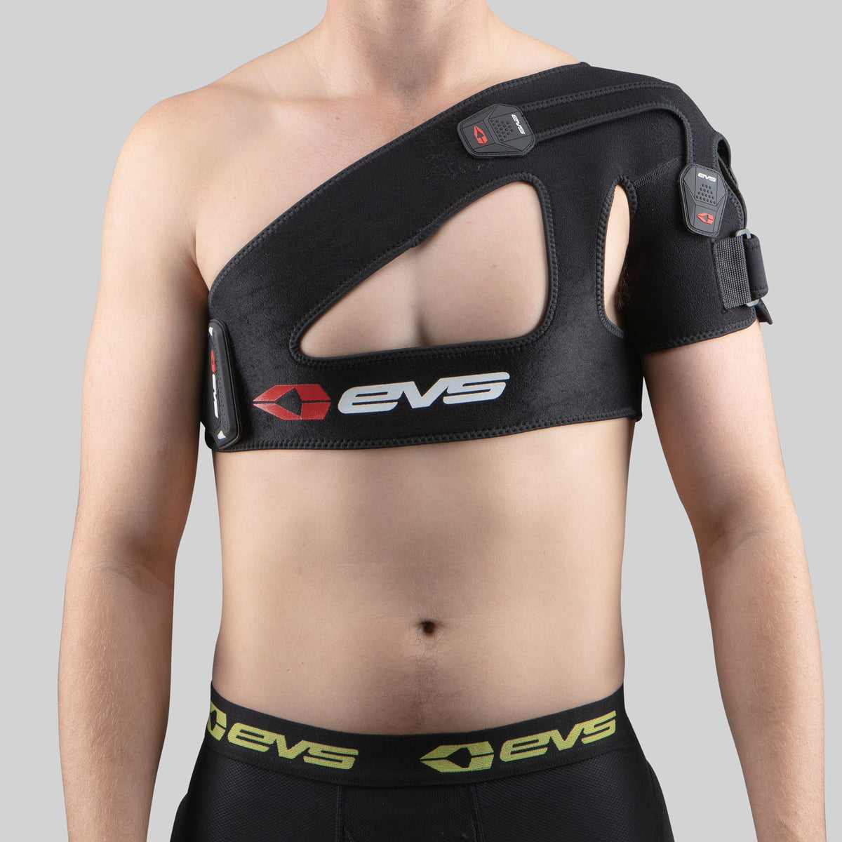 SB03 Shoulder Support - EVS Sports