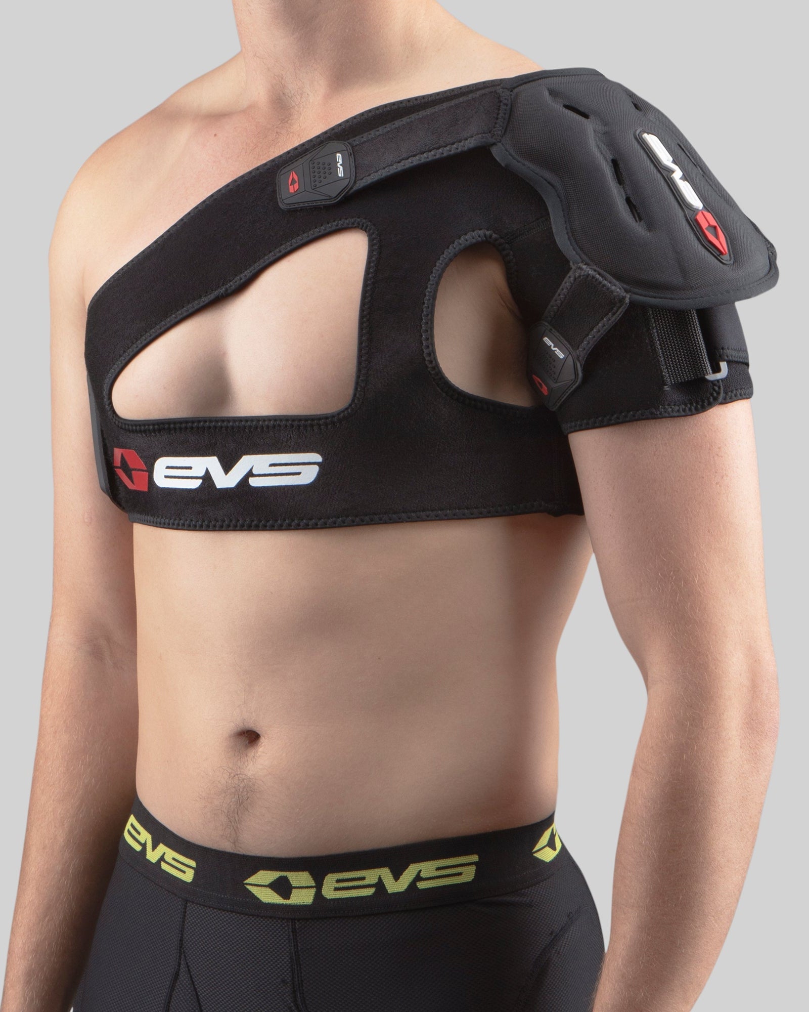 SB04 Shoulder Support EVS Sports