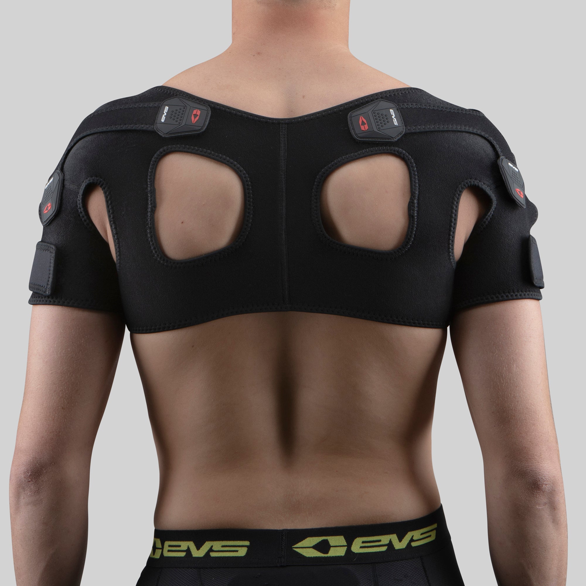 Mountain Bike Action's New Products: EVS SB03 Shoulder Brace